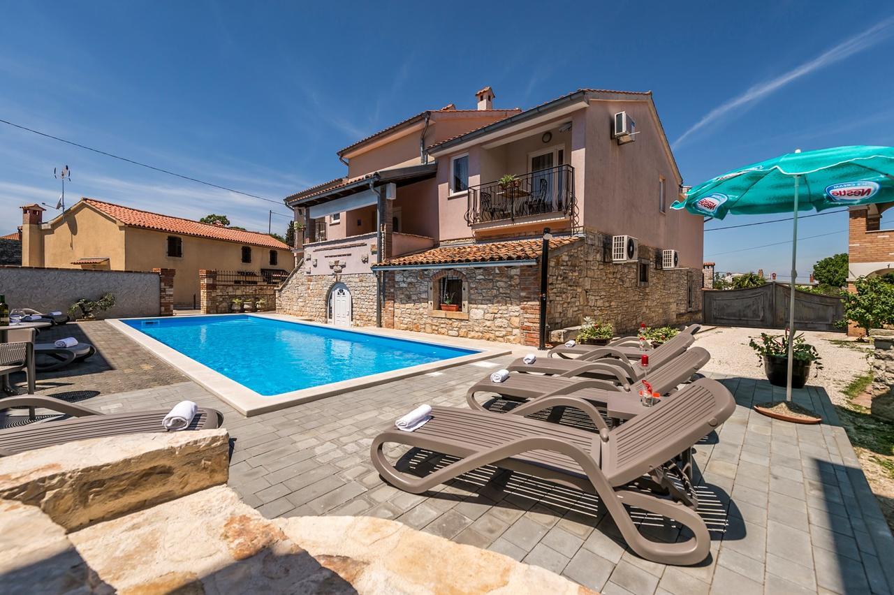 Villa Valtrazza Tar-Vabriga Ngoại thất bức ảnh