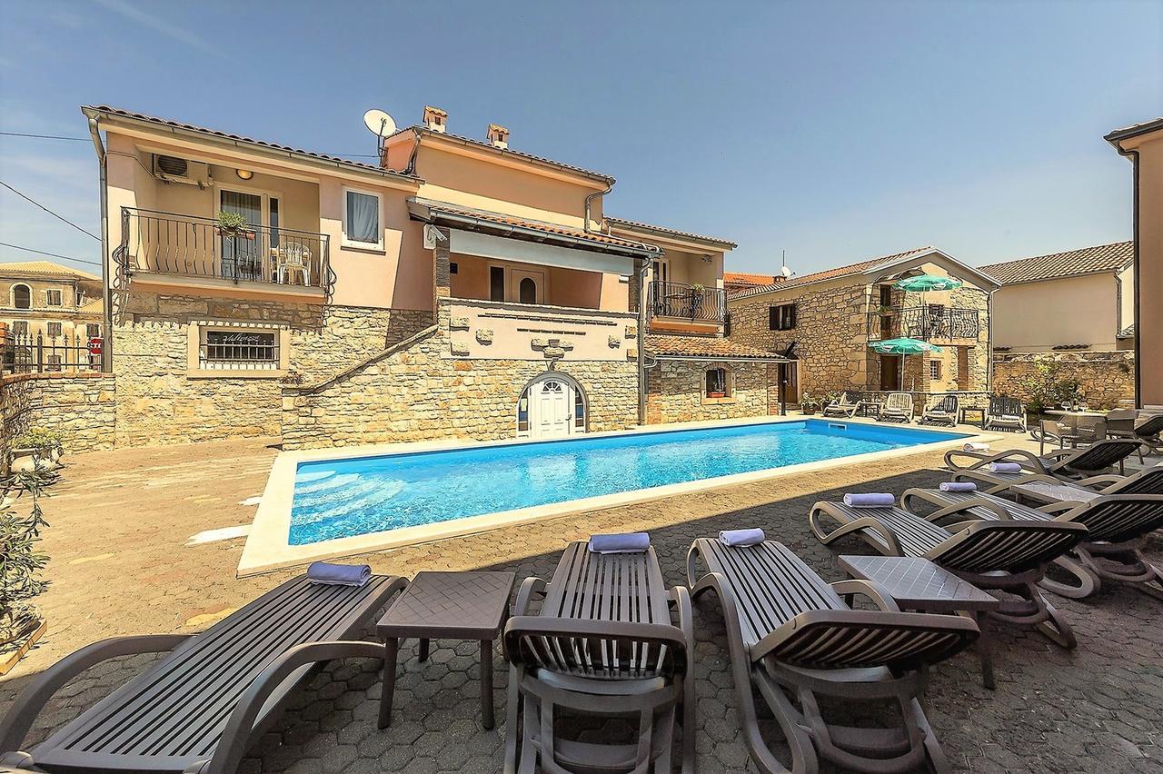 Villa Valtrazza Tar-Vabriga Ngoại thất bức ảnh