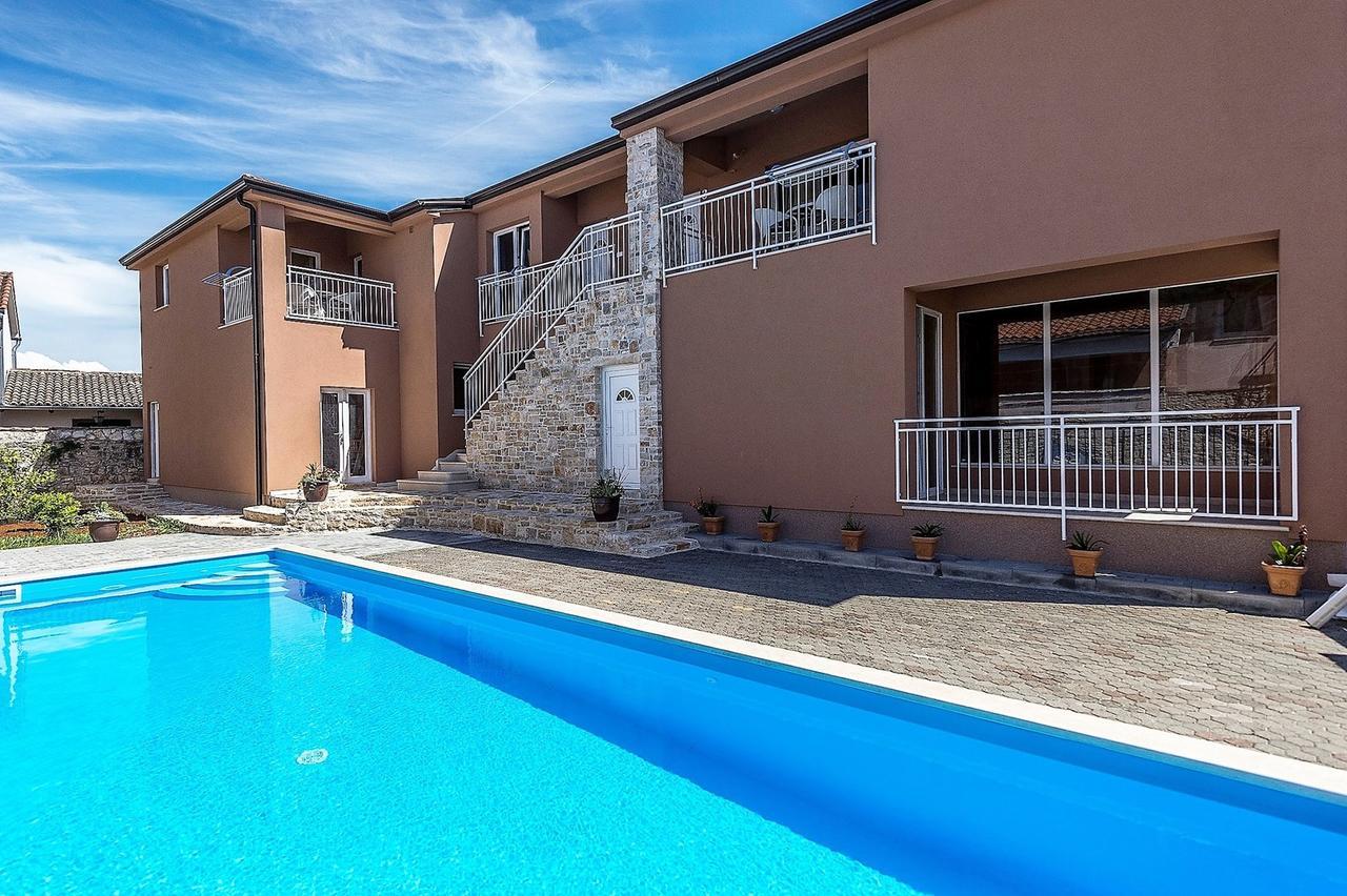 Villa Valtrazza Tar-Vabriga Ngoại thất bức ảnh