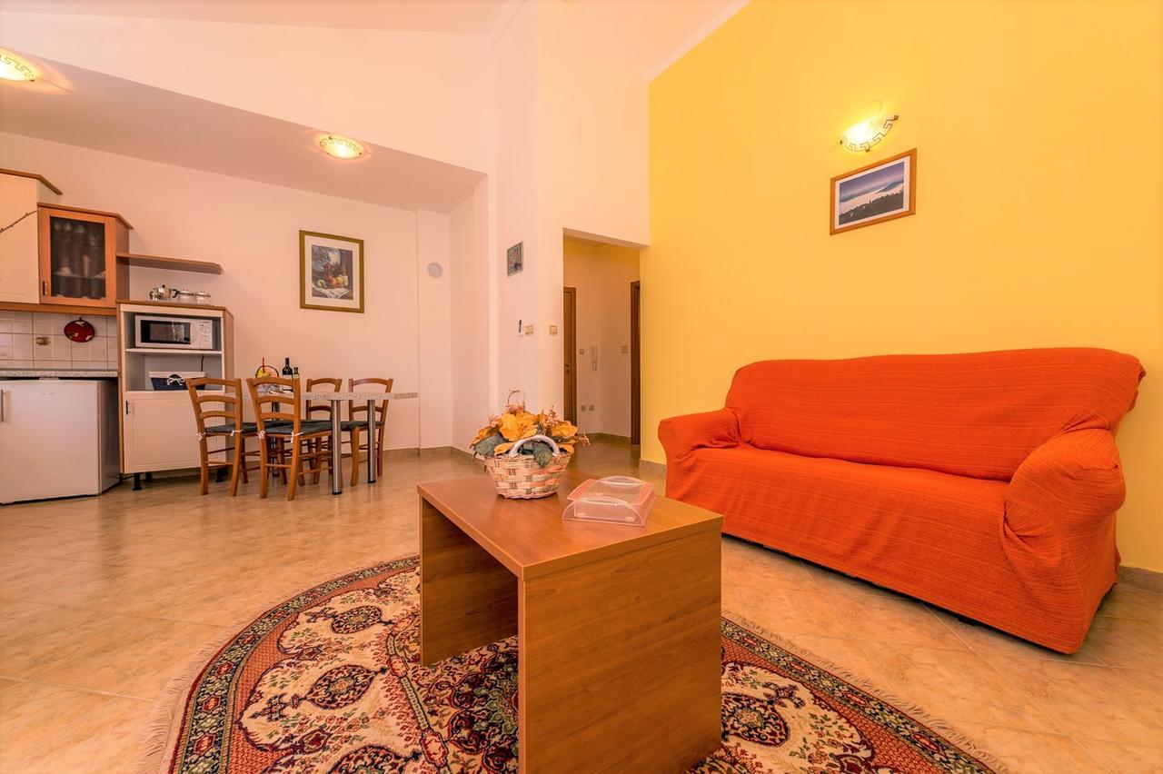 Villa Valtrazza Tar-Vabriga Phòng bức ảnh