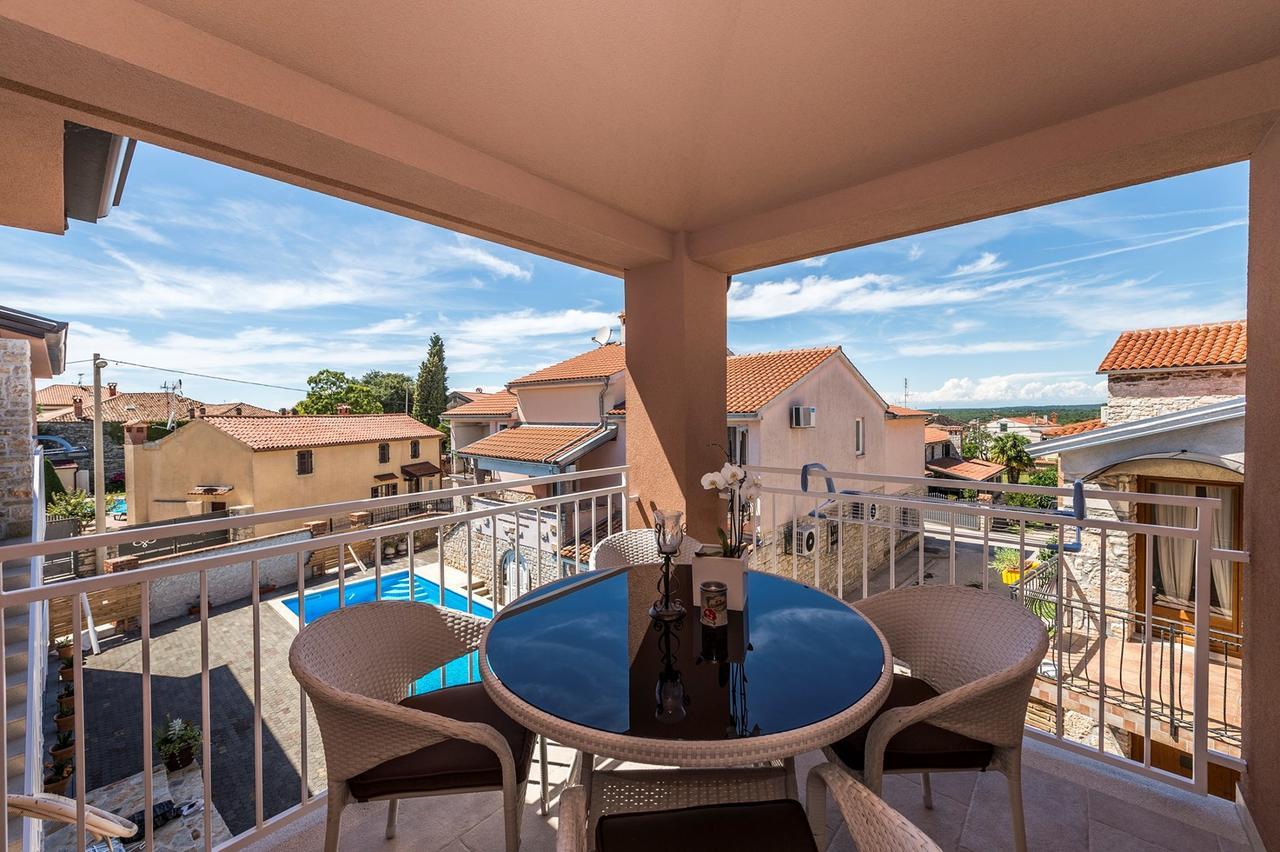 Villa Valtrazza Tar-Vabriga Ngoại thất bức ảnh